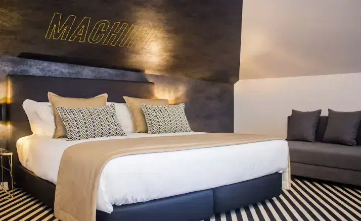 Premium Double room (twin beds)
