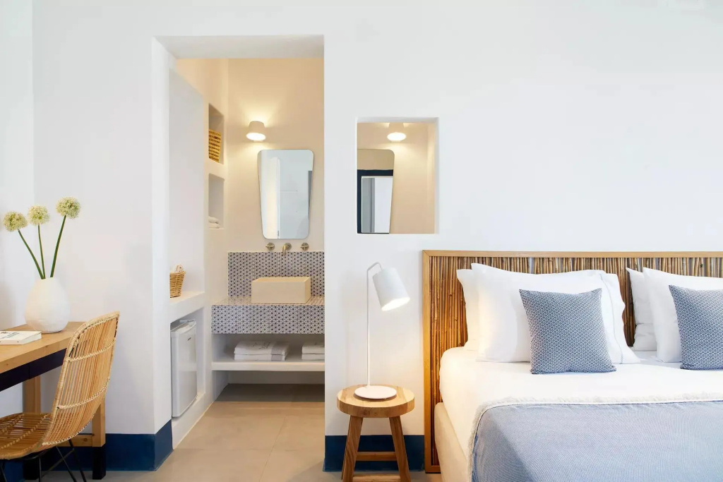 Exclusive with Private Pool Double room with sea view (full double bed)