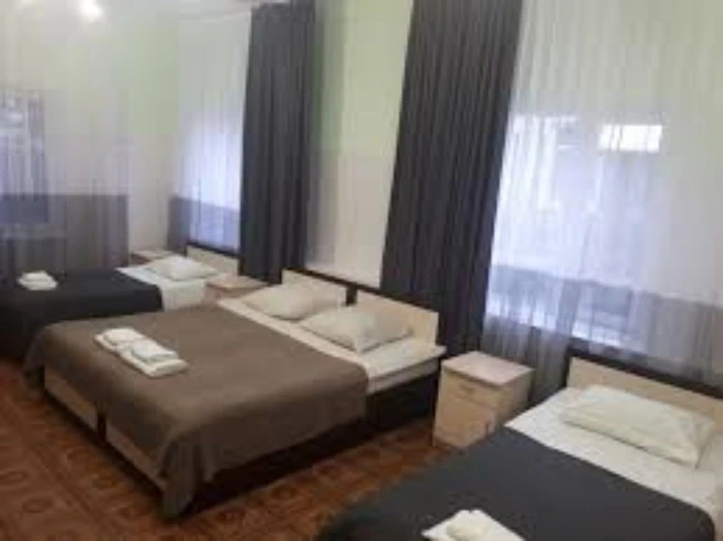 Economy Quintuple room