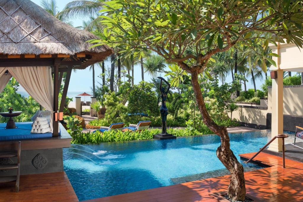 St Regis
