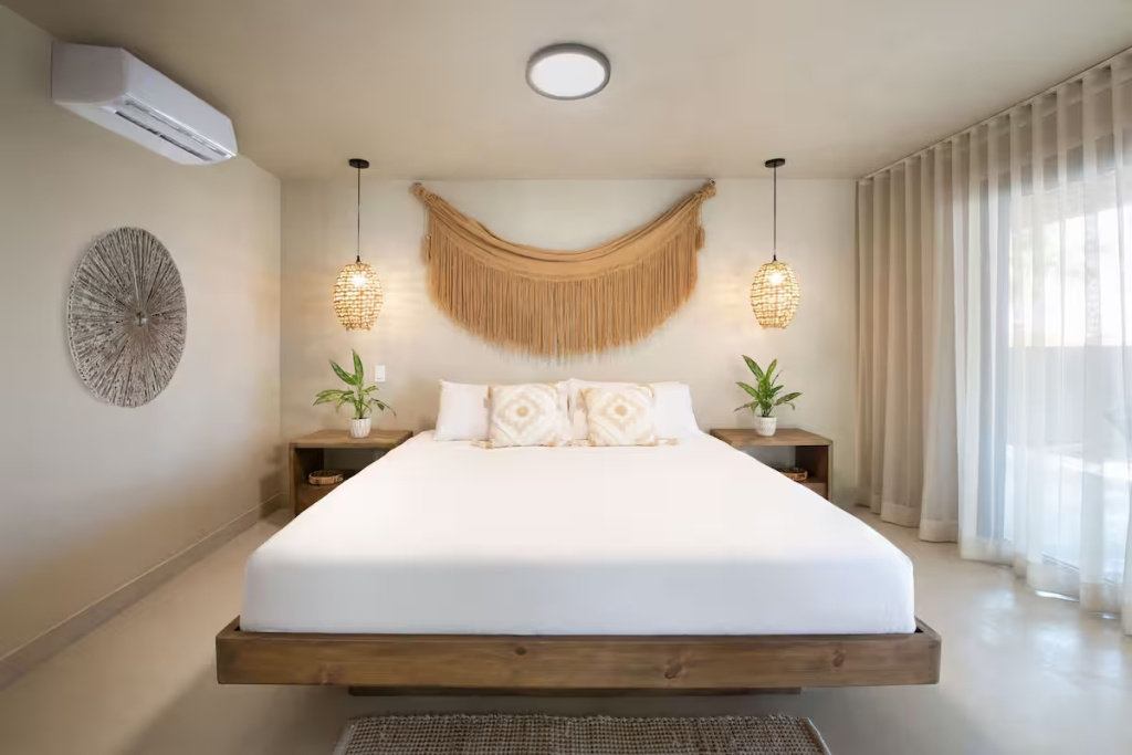 Double Junior Suite beachfront (full double bed)