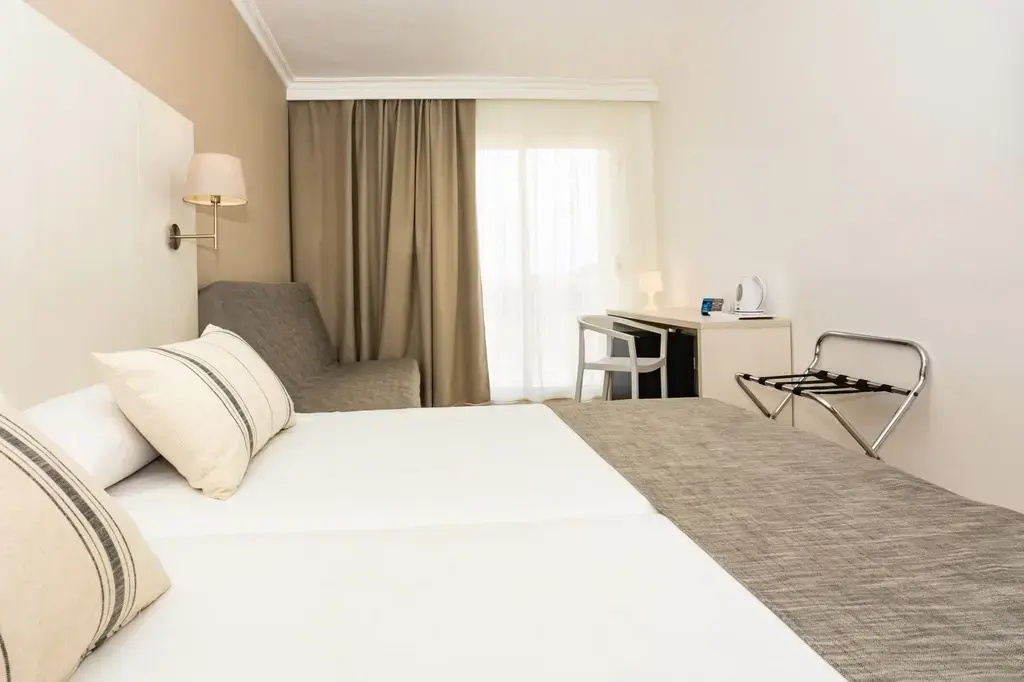 Minura Hotel Sur Menorca - Chambres