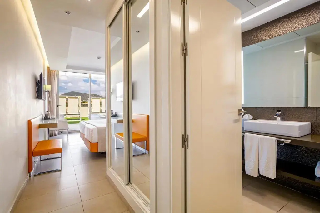 Hotel Torre Del Mar - Chambres