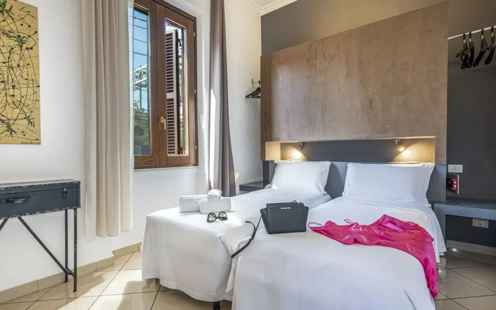Economy Double room (twin beds)