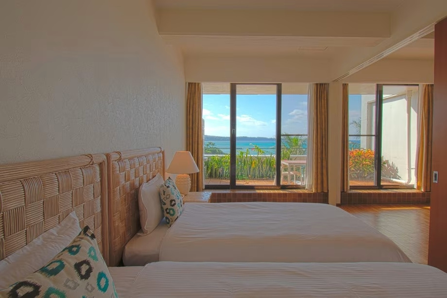 Premier Club Double room oceanfront (twin beds)