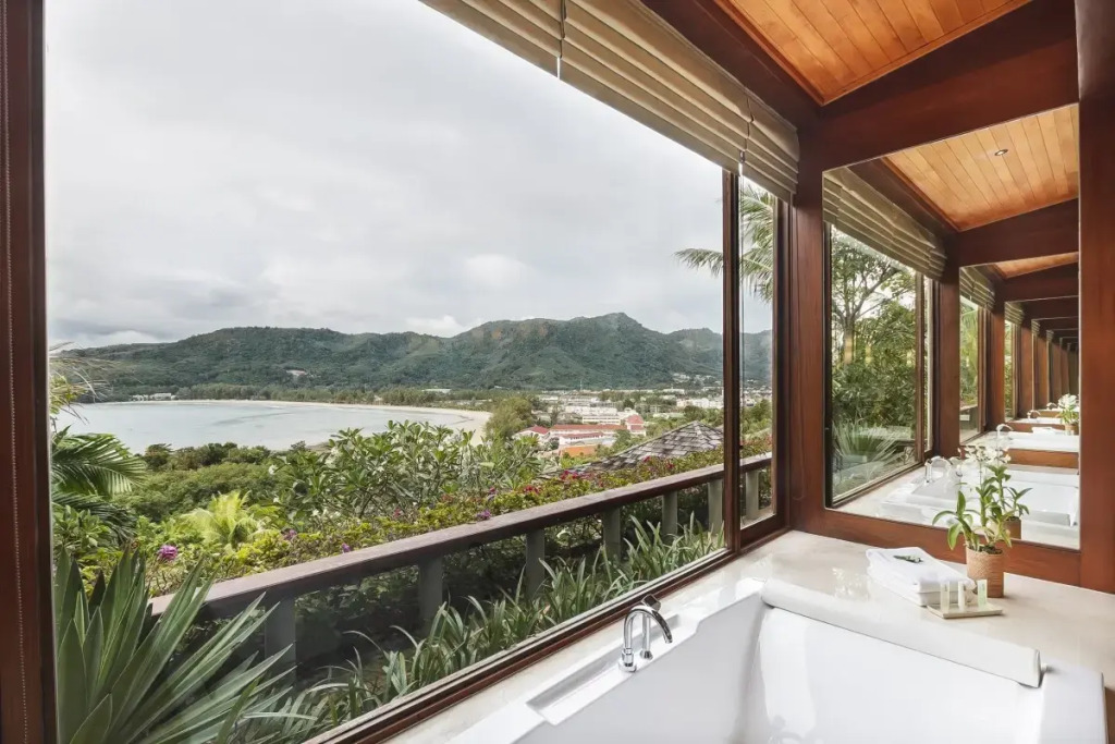 Вилла с 4 комнатами в Andara Resort Villas