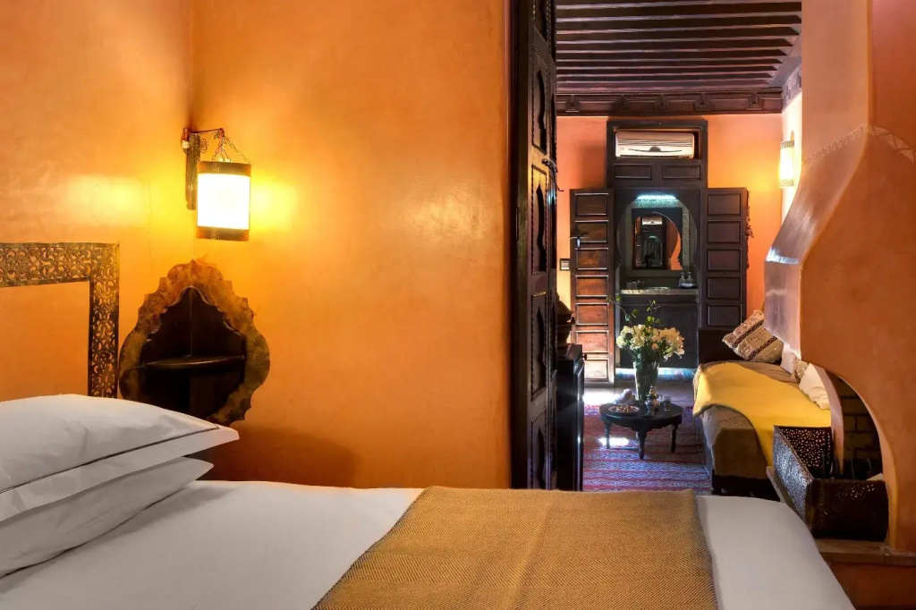 Riad Tiwaline Deluxe Double room (full double bed)