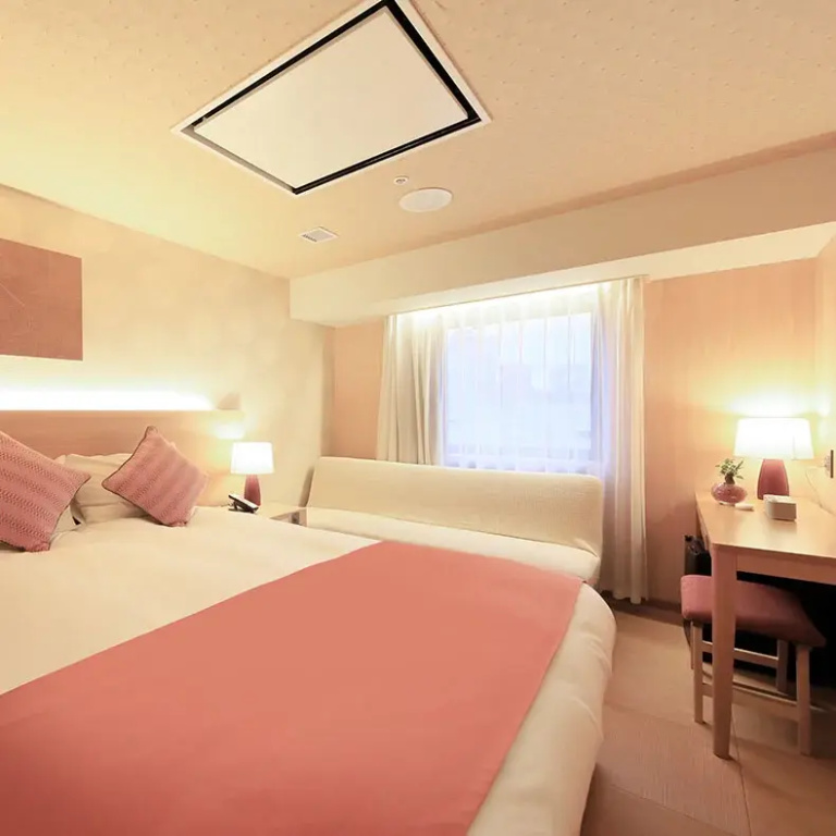 Moderate Double room (full double bed)