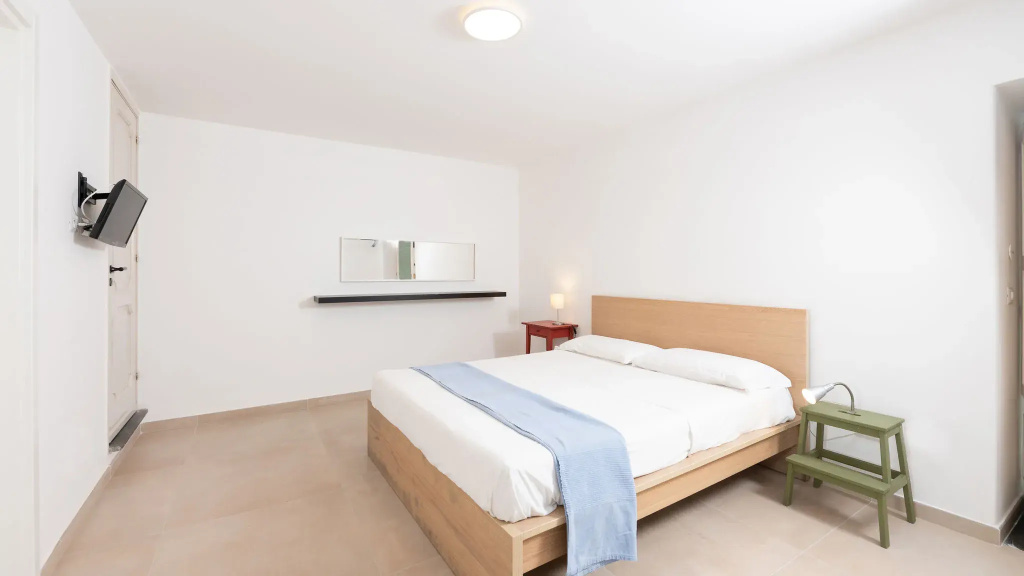 Duplex Quadruple Studio