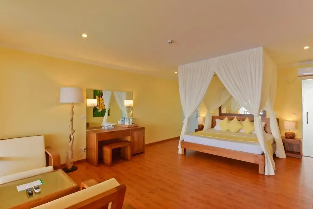 Dreamland -The Unique Sea & Lake Resort, Spa