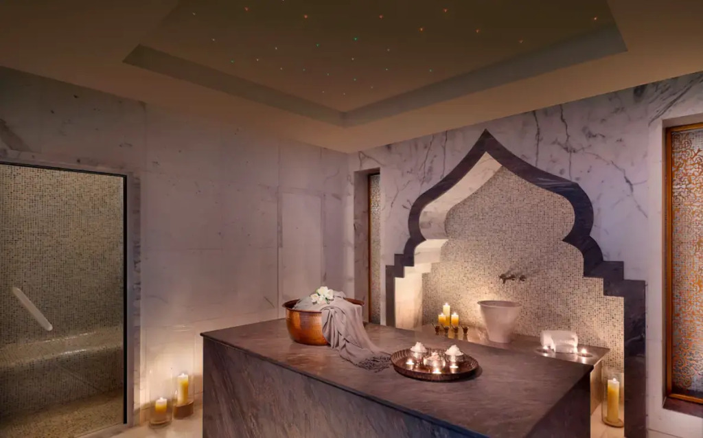 The Ritz-Carlton, Dubai
