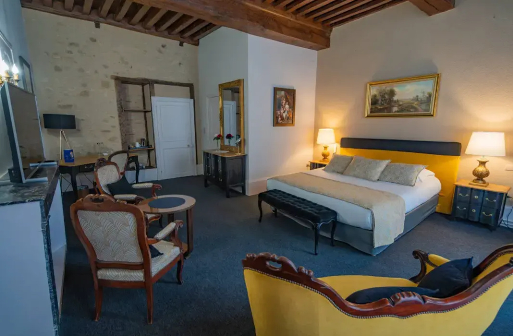 Logis Grand Hotel Montespan-Talleyrand - Chambres