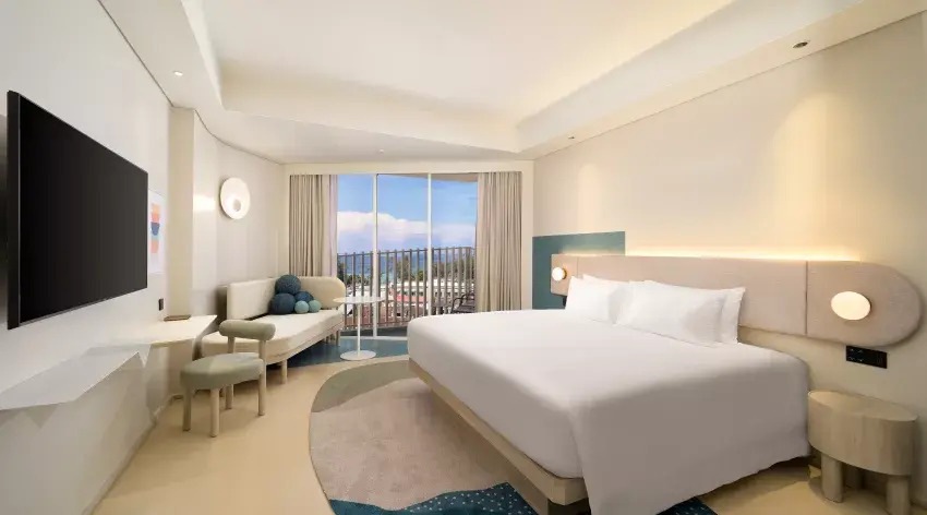 Номер Superior с видом на океан в Centara Karon Resort Phuket