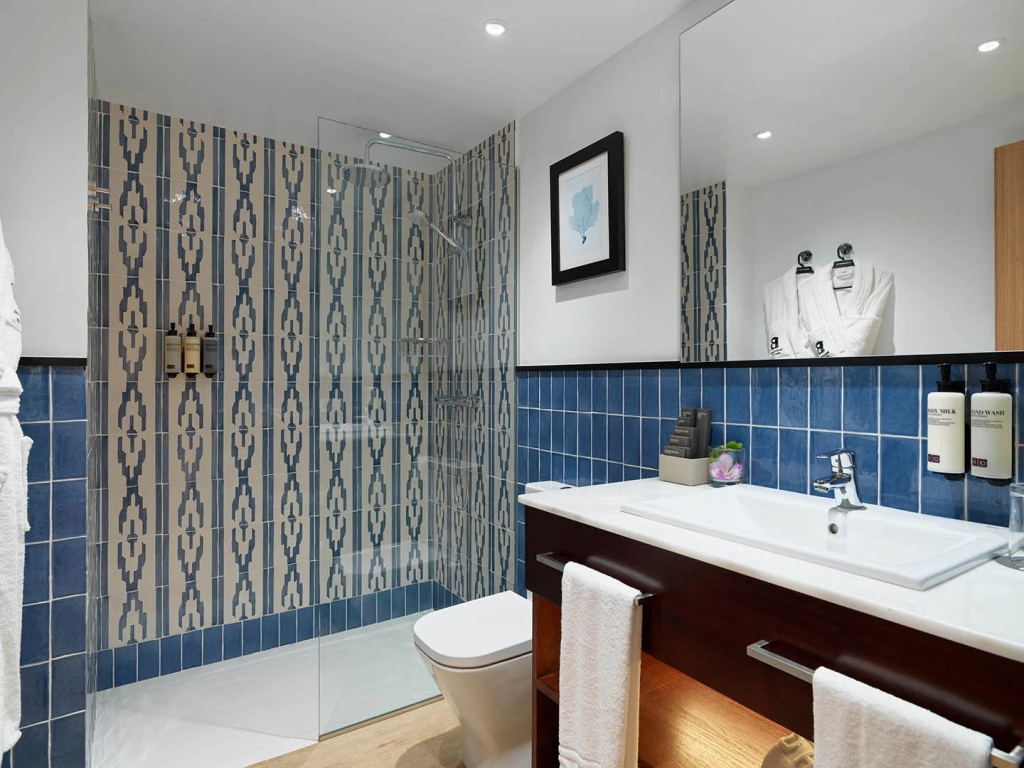 H10 White Suites — Adults Only - Chambres
