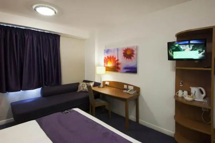 Premier Inn Cardiff City South - Chambres