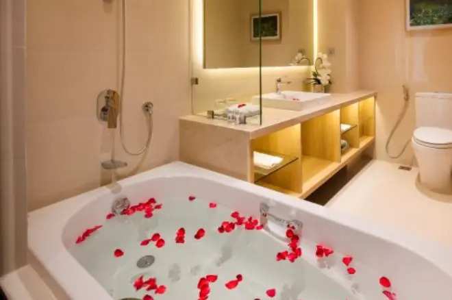 Трёхместный семейный люкс с видом на океан в Nagar Hotel Nha Trang