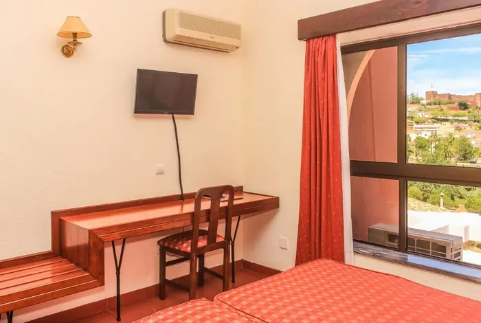 Hotel Colina Dos Mouros - Chambres