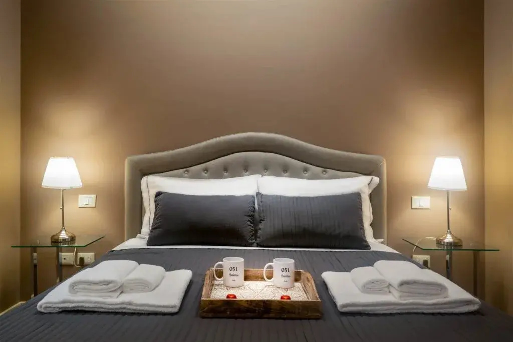 Stone Double Suite (full double bed)