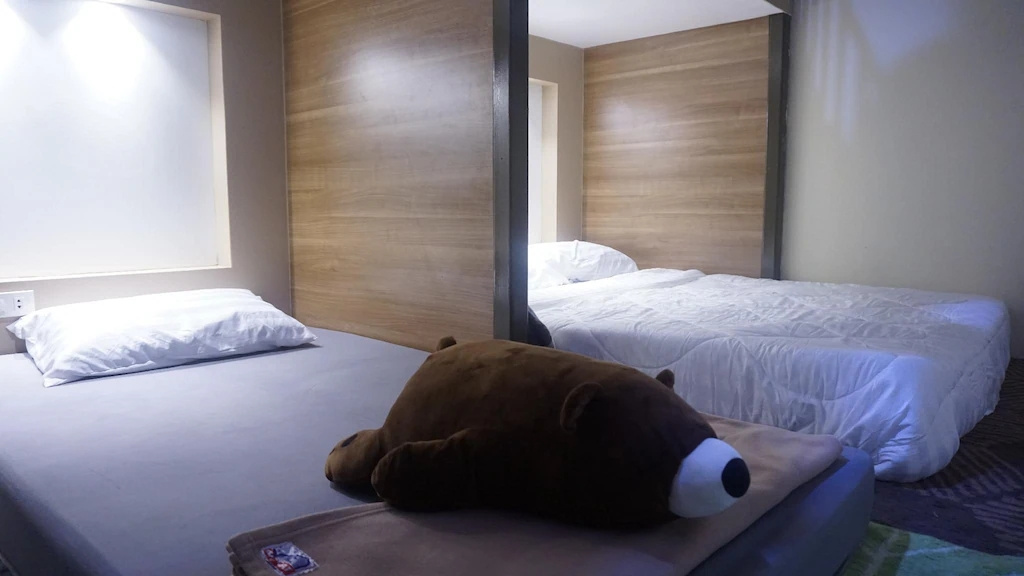 Triple room