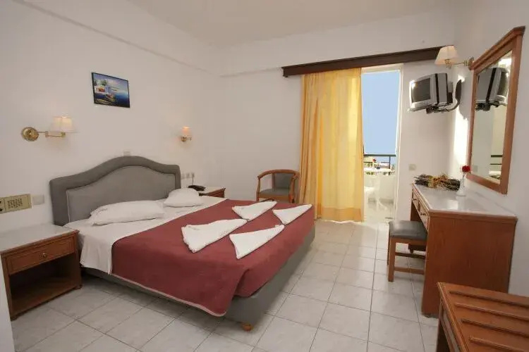 Single room with garden view