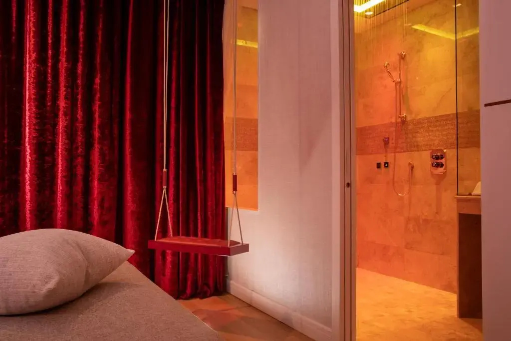 Paris j'Adore Hotel & Spa 43