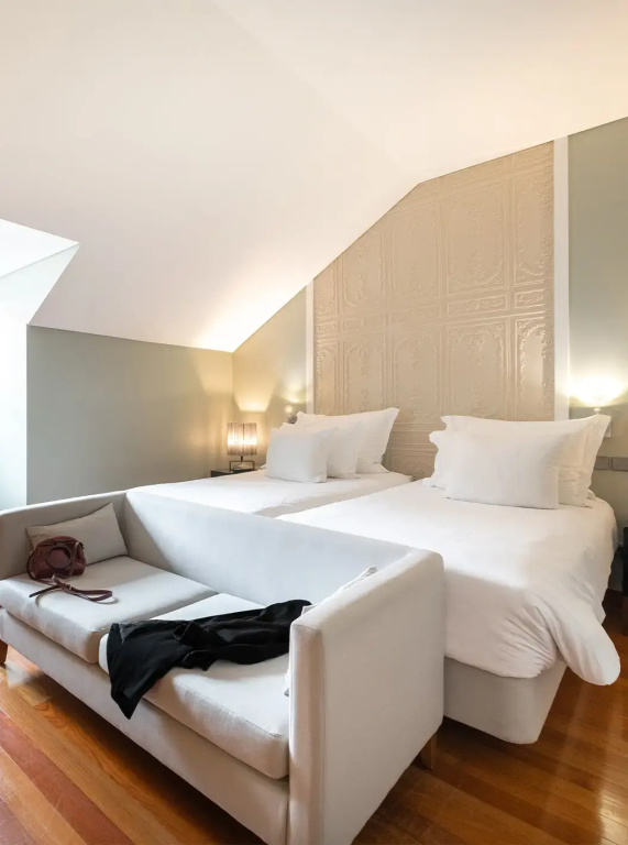 Superior Double room (full double bed)