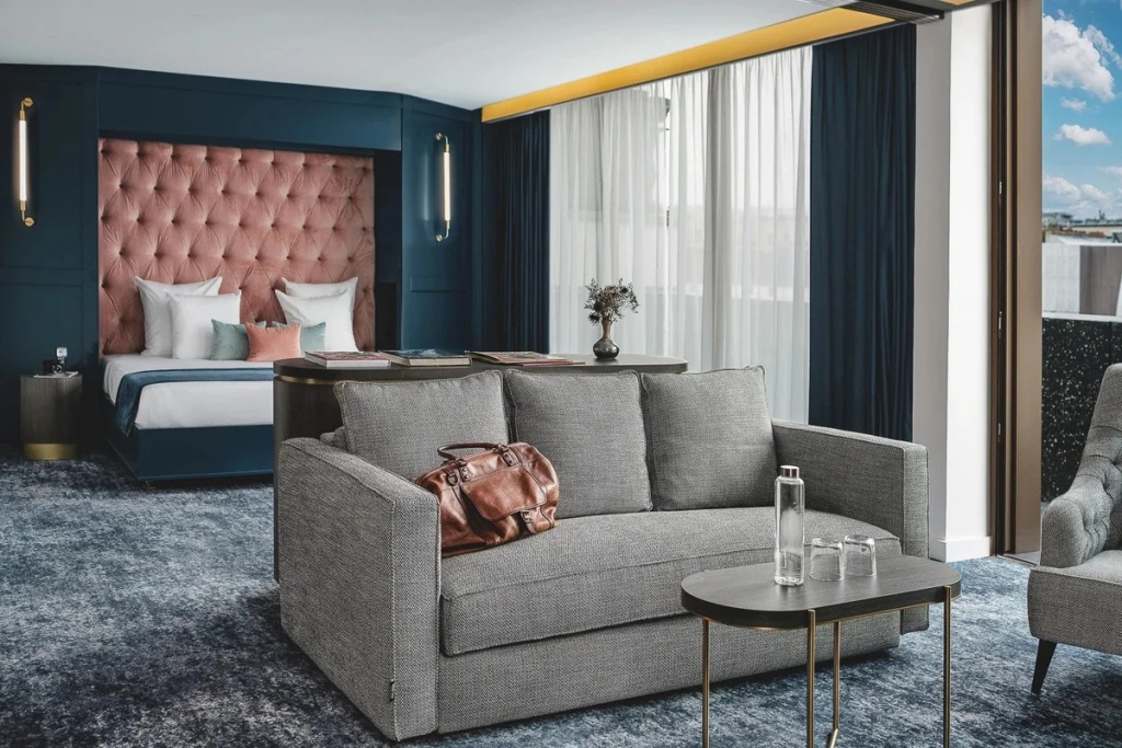 Pley Hotel 72