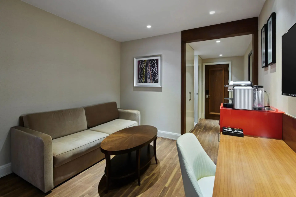 Double Duplex Junior Suite (full double bed)