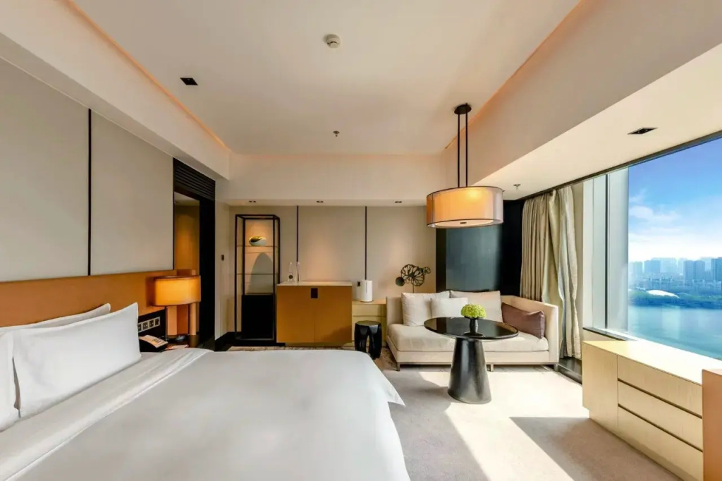 Premier Double room (full double bed)
