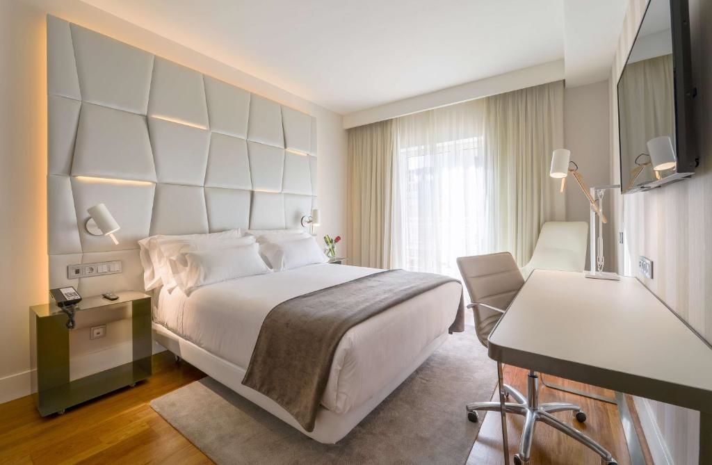 Superior Xl Double room (full double bed)