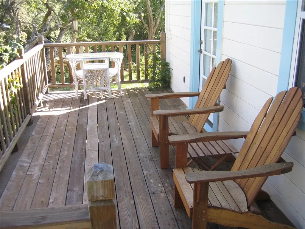 Balcony & Terrace