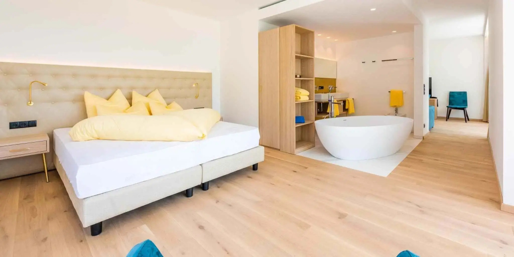 Sky Triple Suite