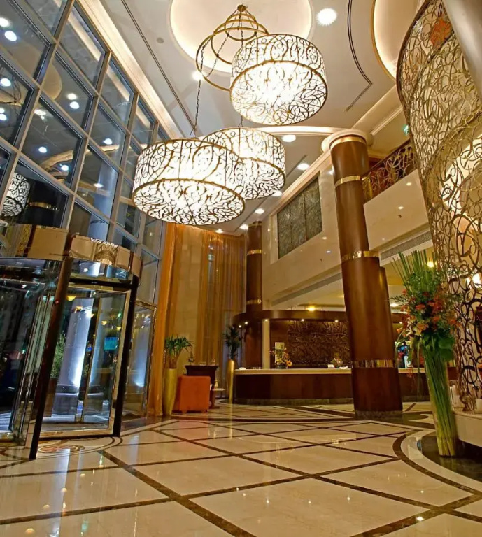 Отель DoubleTree by Hilton Dubai Port Saeed — фото