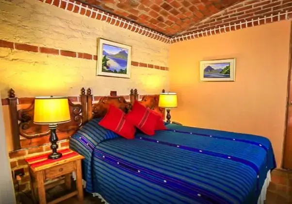 2 Bedrooms Cottage