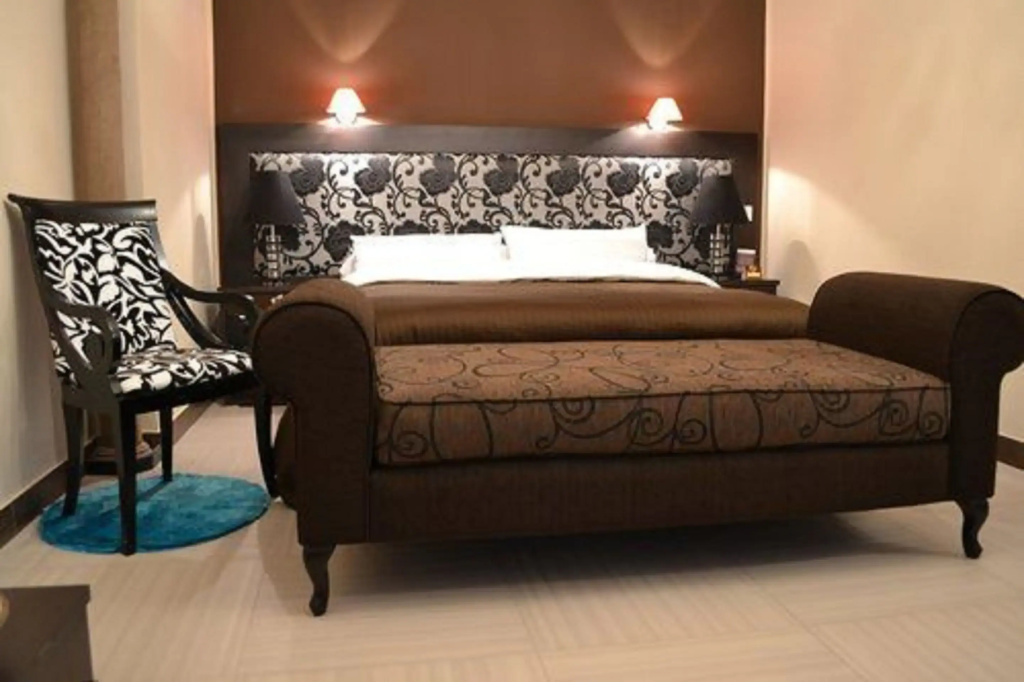 Double Junior Suite (full double bed)