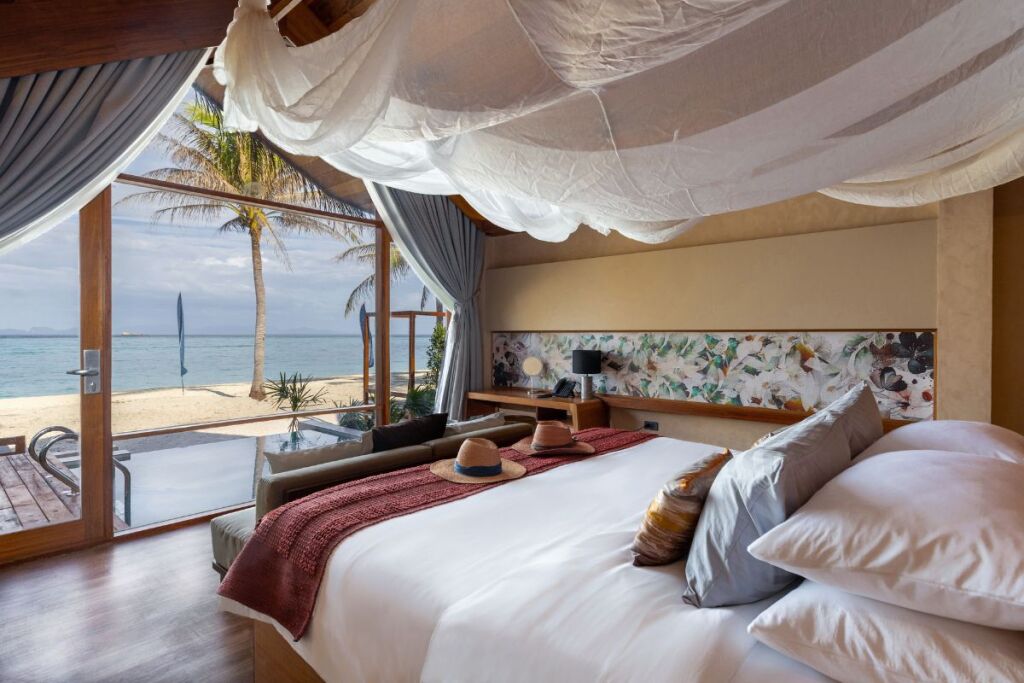 Вилла с бассейном Grand рядом с пляжем в Irene Pool Villa Resort, Koh Lipe