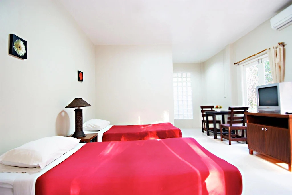 Standard Type II Double room (full double bed)