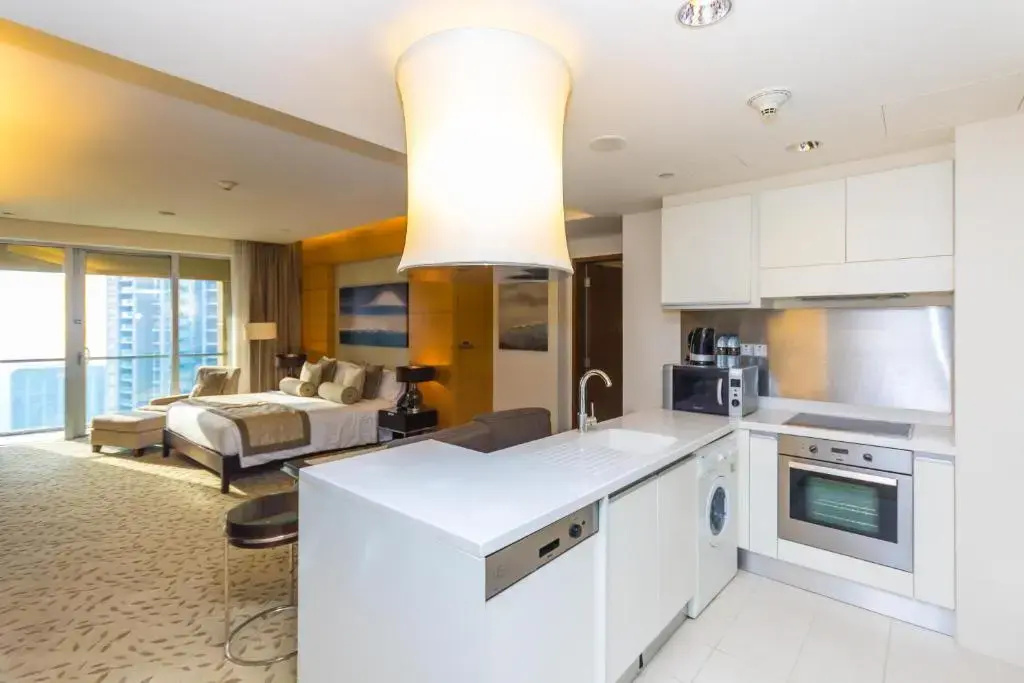 Double Studio Apartment (full double bed)