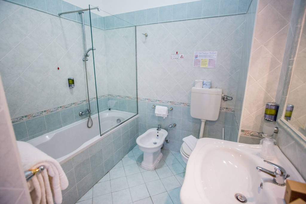 Hotel Tourist - Chambres