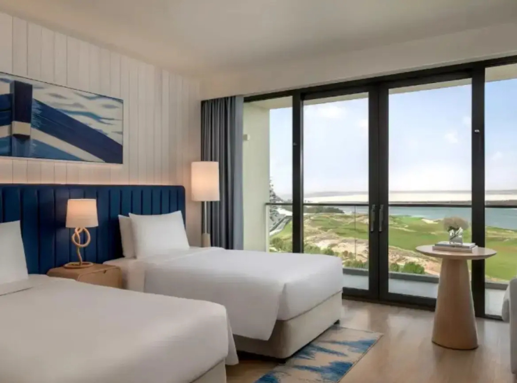 Hotel Crowne Plaza Abu Dhabi Yas Island by IHG - Chambres
