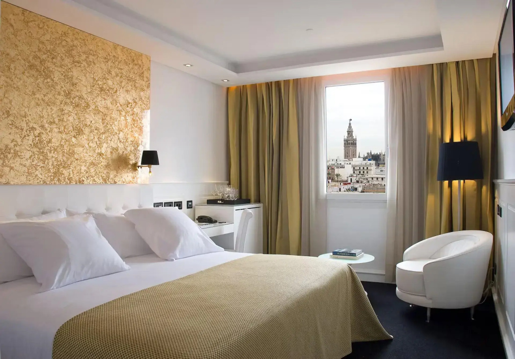 Hotel Colón Gran Meliá - Chambres