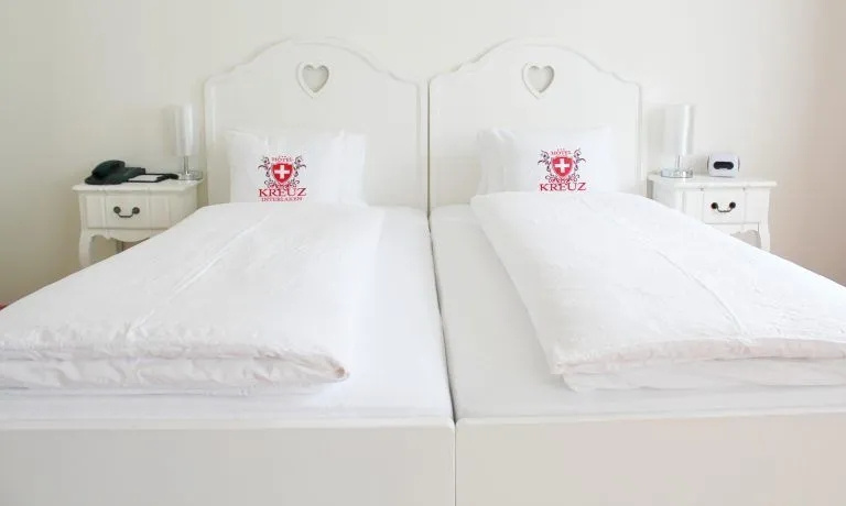 Hotel Weisses Kreuz - Chambres