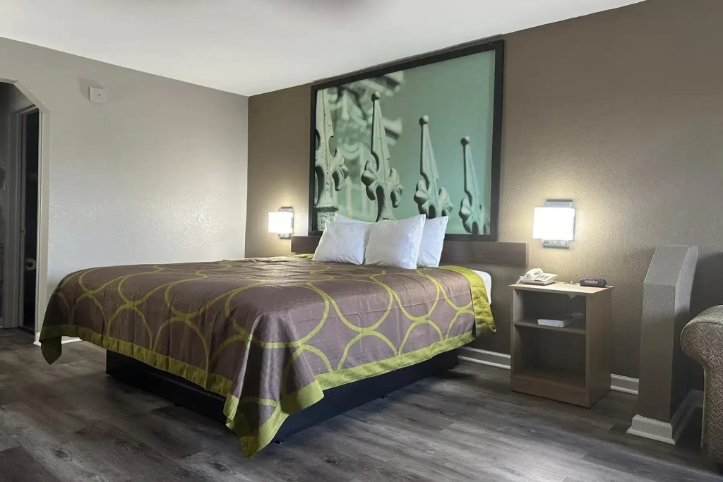 Accessible Double room (full double bed)