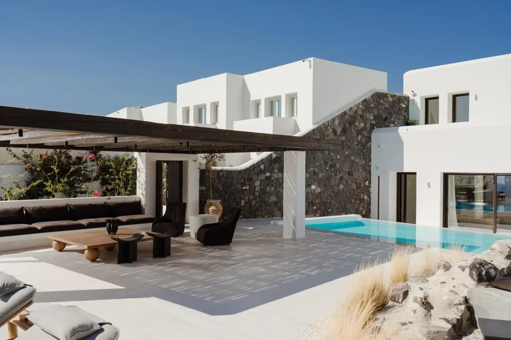 Katikies Chromata Santorini - The Leading Hotels of the World