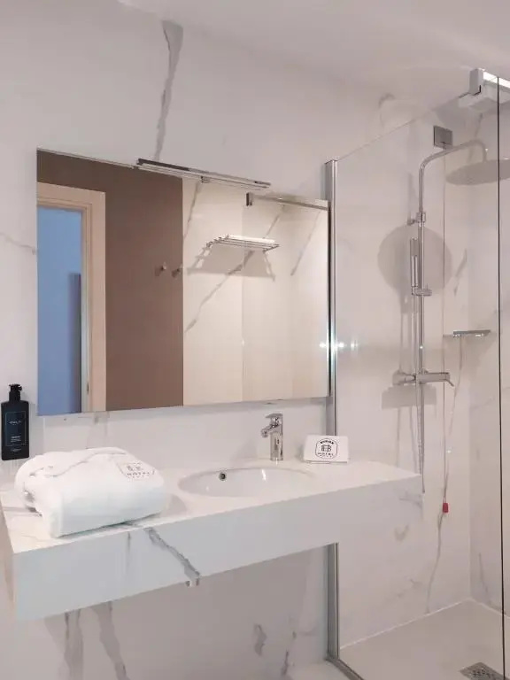 Hotel Byron - Chambres