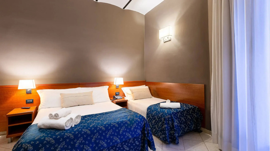 Triple room