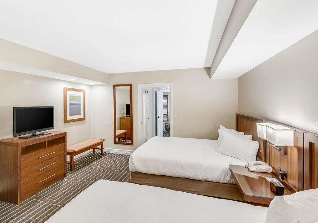 Accessible Quadruple Junior Suite