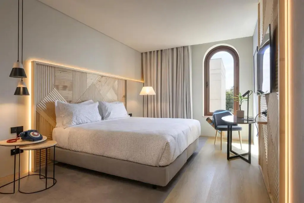 Double Studio (full double bed)