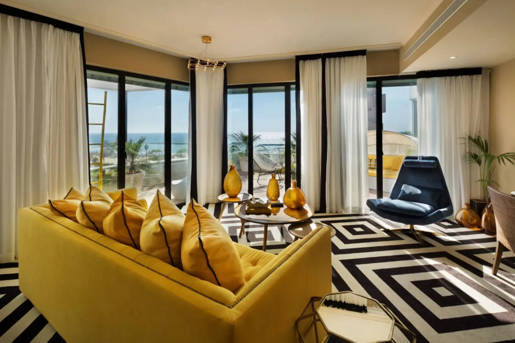 Double Penthouse Studio (full double bed)