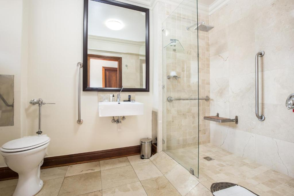 Belaire Suites - Chambres